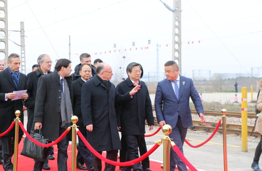 5.jpg GA»Æ½ð¼×¡¤(Öйú¼¯ÍÅ)¹Ù·½ÍøÕ¾