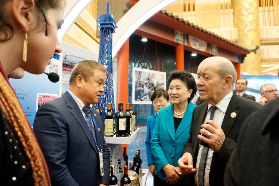 12.jpg GA»Æ½ð¼×¡¤(Öйú¼¯ÍÅ)¹Ù·½ÍøÕ¾