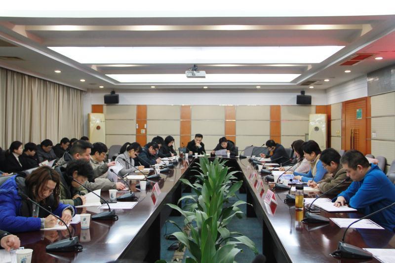 吃吃吃.jpg GA黄金甲·(中国集团)官方网站